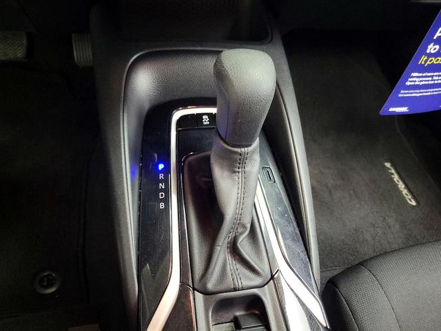 Photo of 2020 White Toyota Corolla