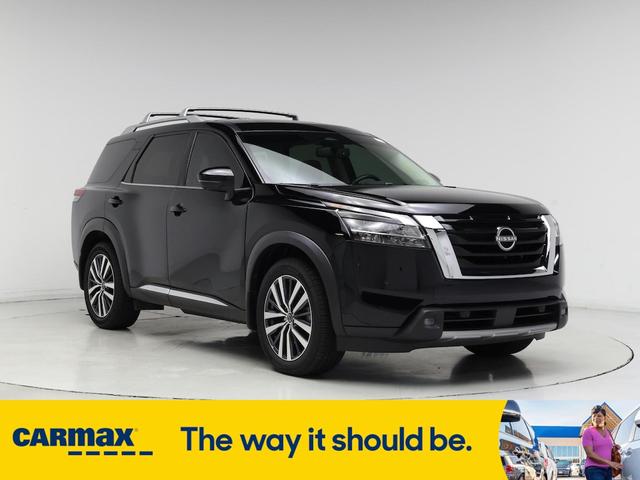 2022 Nissan Pathfinder