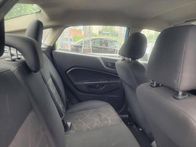 Photo of 2012 Blue Candy Metallic Tinted Clearcoat Ford Fiesta