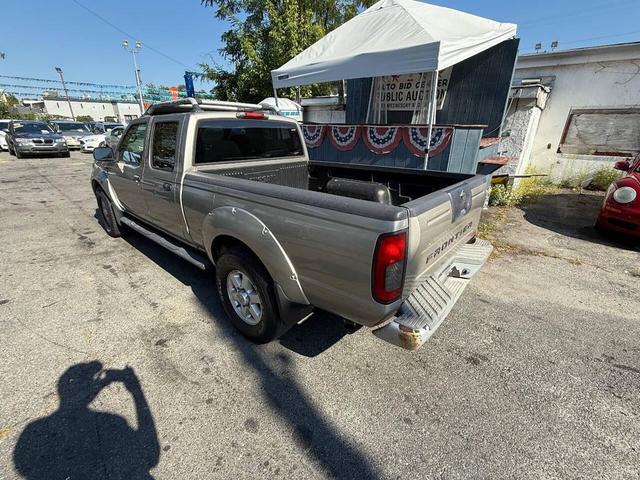 Photo of 2004 Pewter Nissan Frontier