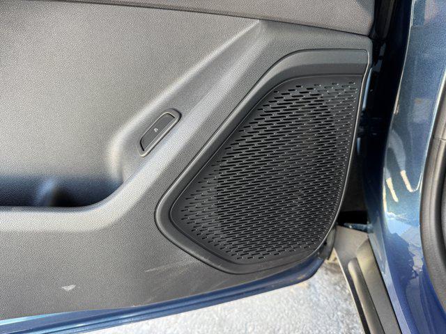 Photo of 2026 Lakeshore Blue Metallic Chevrolet Traverse