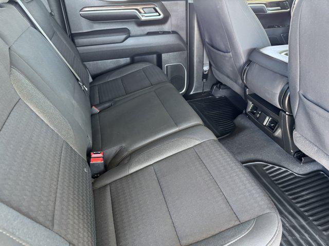 Photo of 2022 Black Chevrolet Silverado 1500