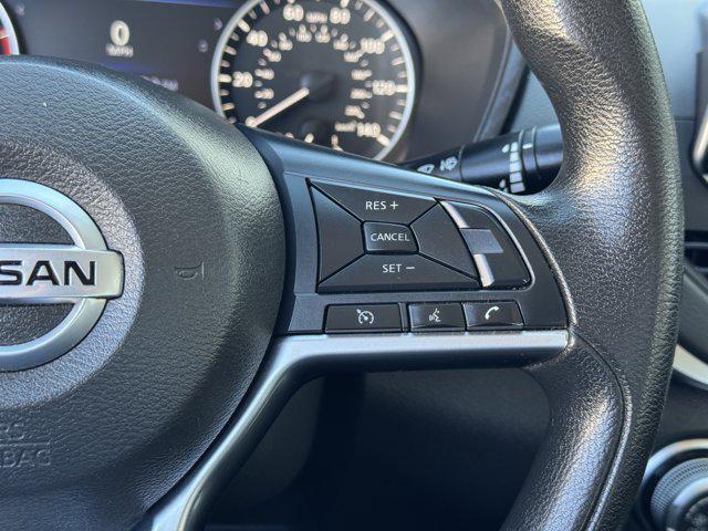 Photo of 2020 Super Black Nissan Altima