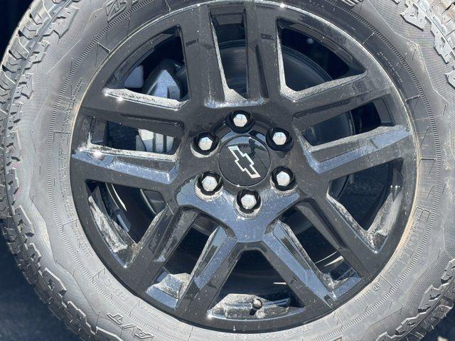 Photo of 2025 Sterling Gray Metallic Chevrolet Silverado 1500