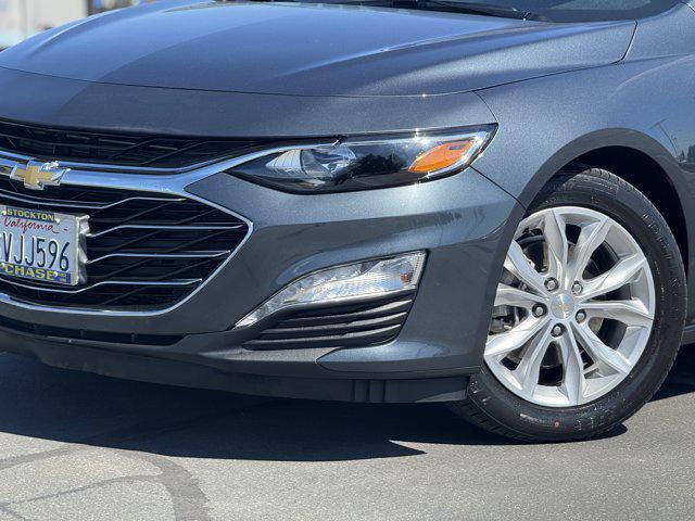 Photo of 2020 Shadow Gray Metallic Chevrolet Malibu