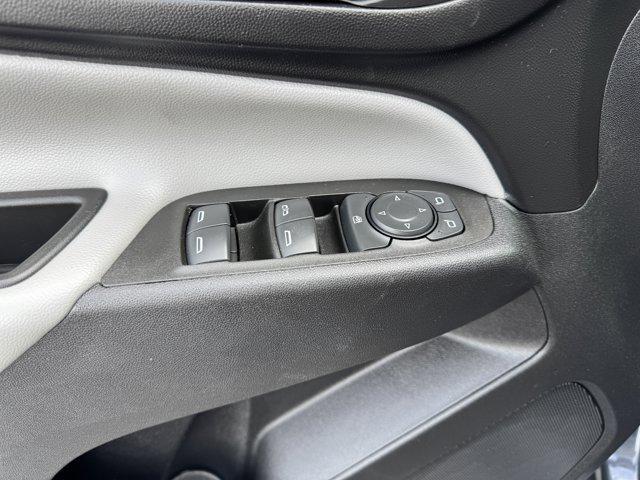 Photo of 2022 Iron Gray Metallic Chevrolet Equinox