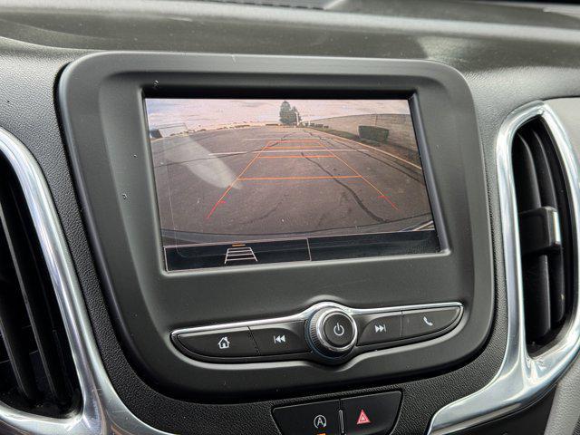 Photo of 2022 Iron Gray Metallic Chevrolet Equinox