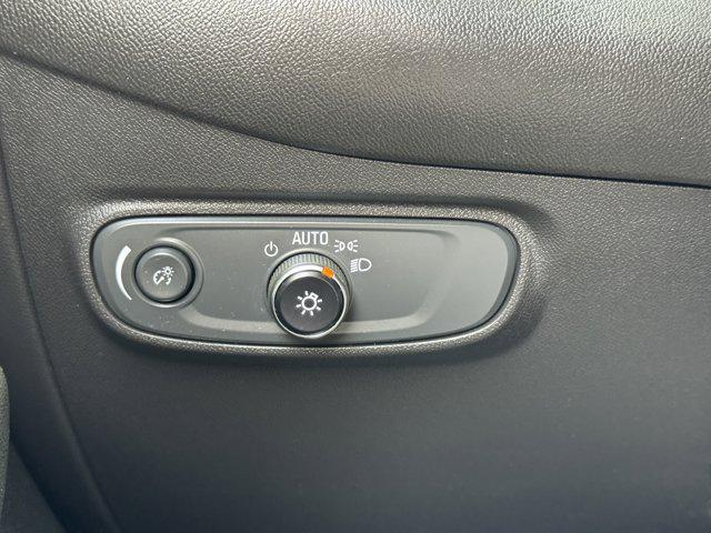 Photo of 2022 Iron Gray Metallic Chevrolet Equinox