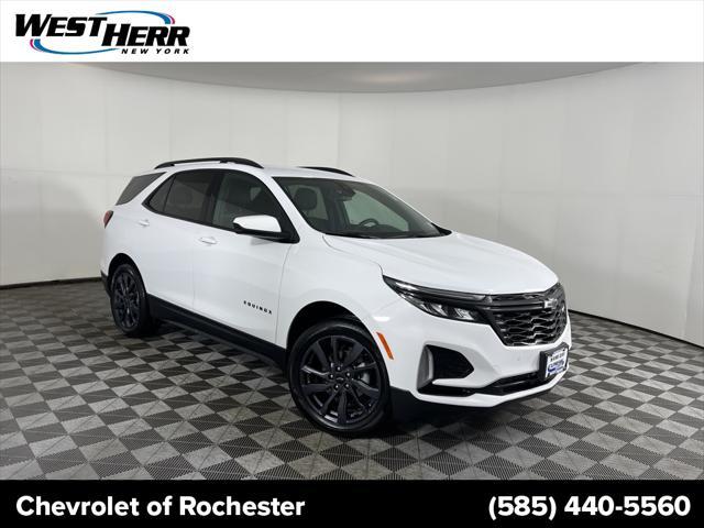 Photo of 2024 Summit White Chevrolet Equinox