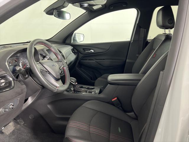 Photo of 2024 Summit White Chevrolet Equinox