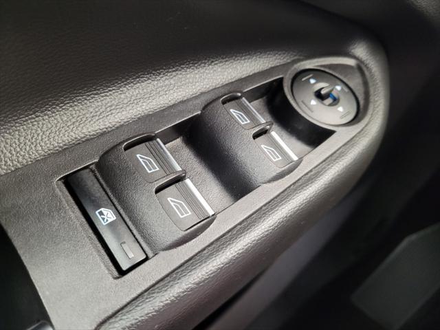 Photo of 2017 Magnetic Metallic Ford Escape