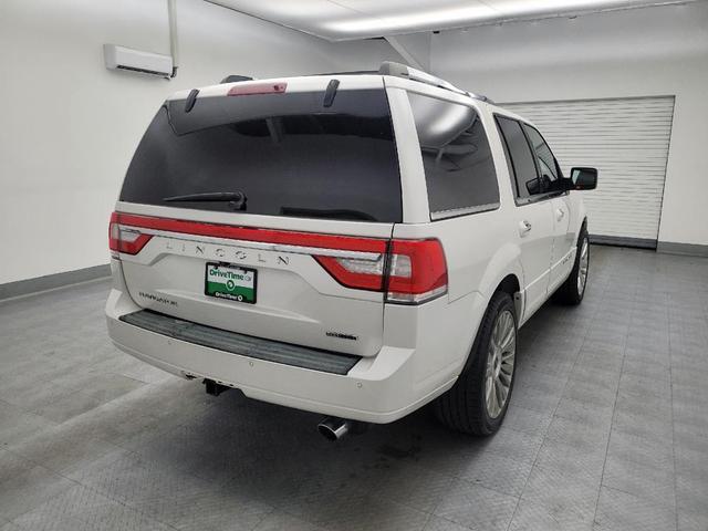 Photo of 2015 White Platinum Metallic Tri-Coat Lincoln Navigator