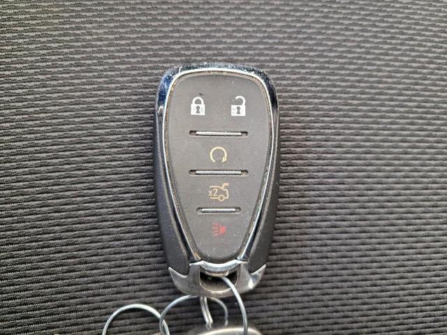 Photo of 2017 Blue Chevrolet Cruze
