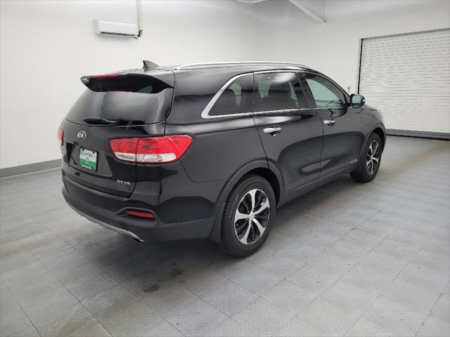 Photo of 2017 Ebony Black Kia Sorento