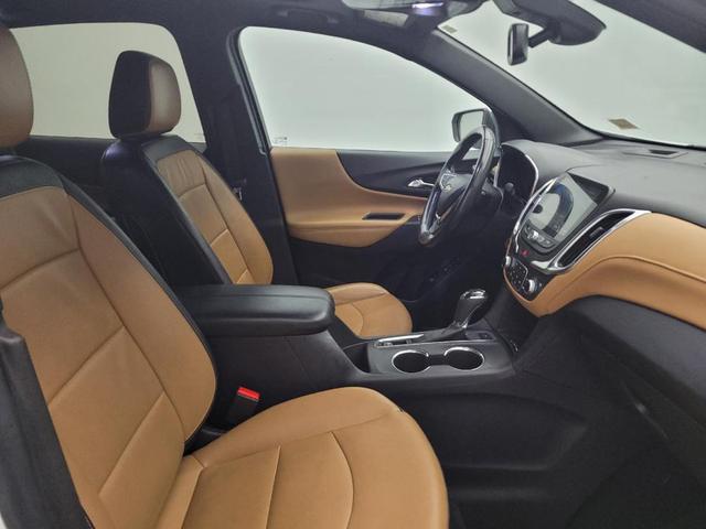 Photo of 2020 Summit White Chevrolet Equinox