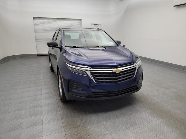 Photo of 2022 Blue Glow Metallic Chevrolet Equinox