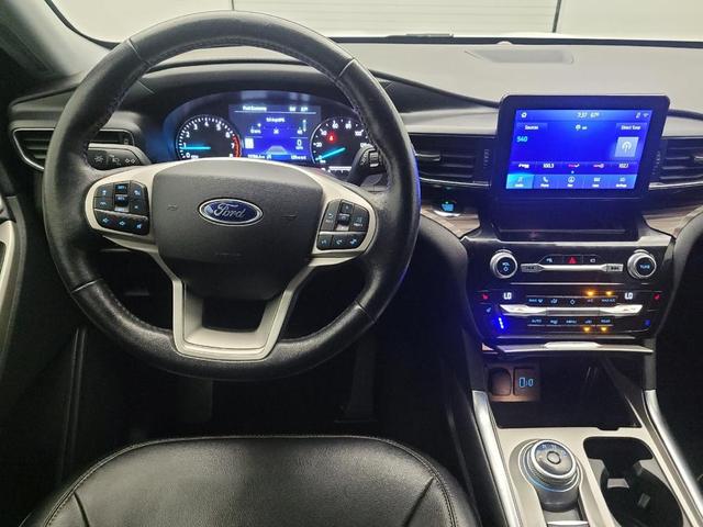 Photo of 2021 Oxford White Ford Explorer
