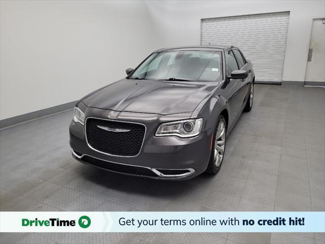 2019 Chrysler 300