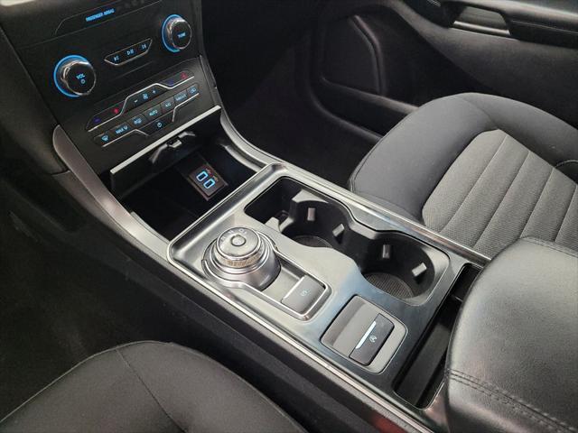 Photo of 2020 Magnetic Metallic Ford Edge