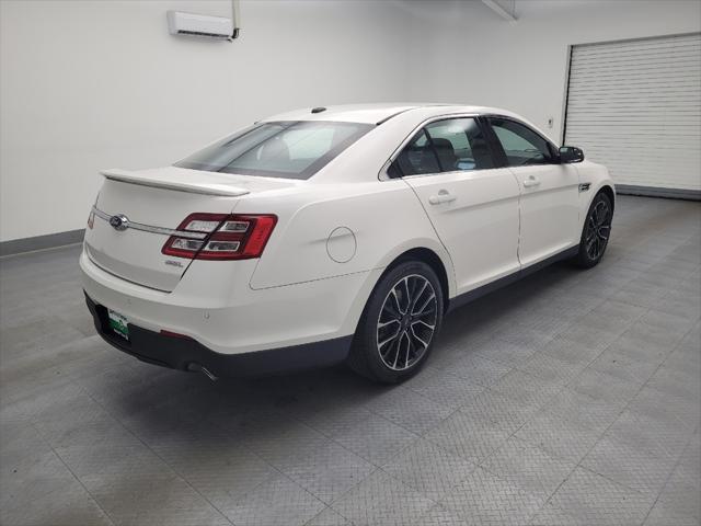 Photo of 2019 White Ford Taurus