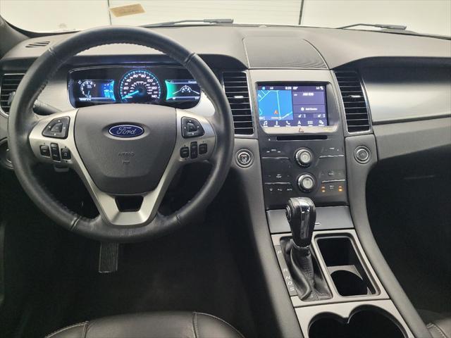 Photo of 2019 White Ford Taurus