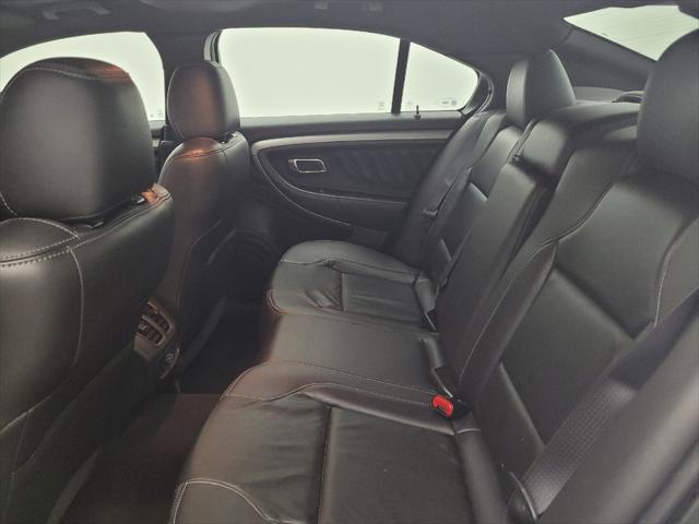 Photo of 2019 White Ford Taurus