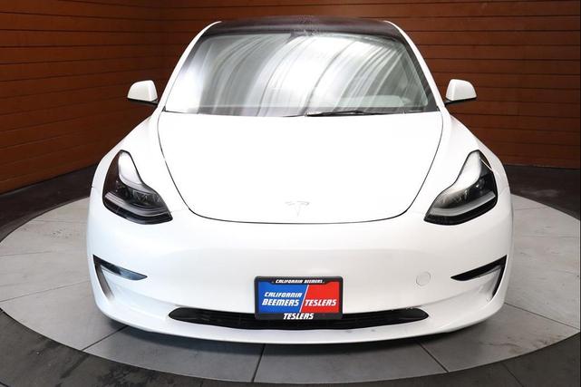 Photo of 2022 Pearl White Multi-Coat Tesla Model 3