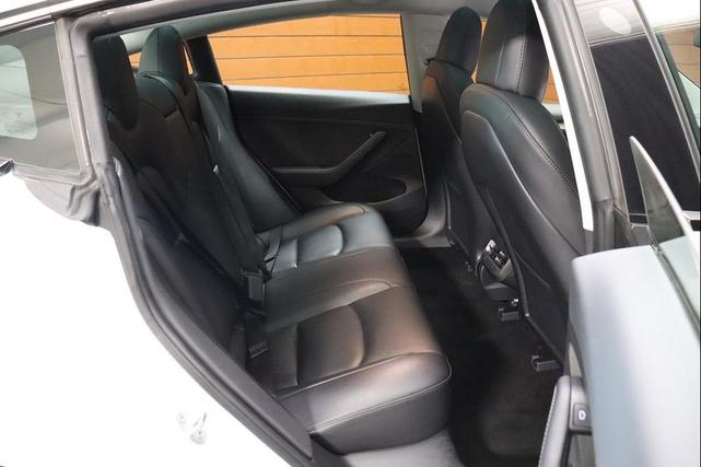Photo of 2022 Pearl White Multi-Coat Tesla Model 3