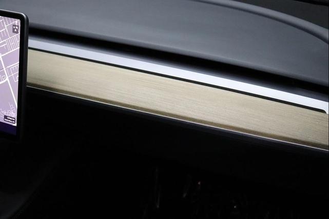 Photo of 2022 Pearl White Multi-Coat Tesla Model 3