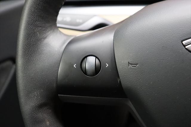 Photo of 2021 Midnight Silver Metallic Tesla Model Y