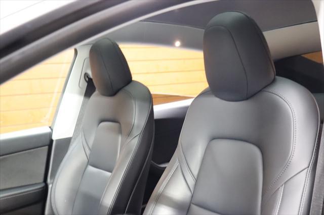 Photo of 2021 Midnight Silver Metallic Tesla Model Y