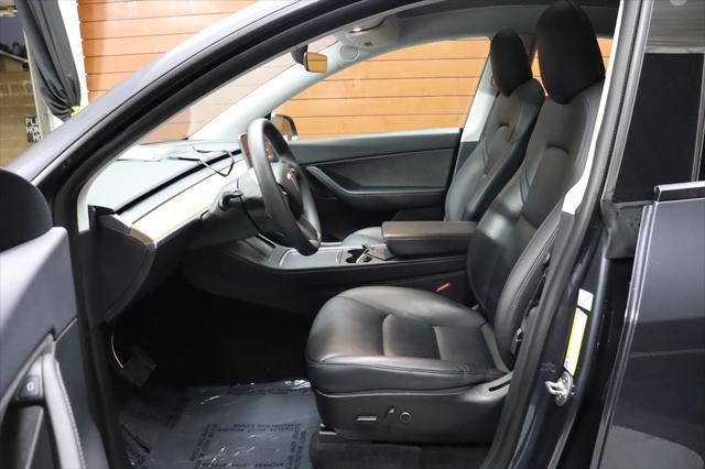 Photo of 2021 Midnight Silver Metallic Tesla Model Y