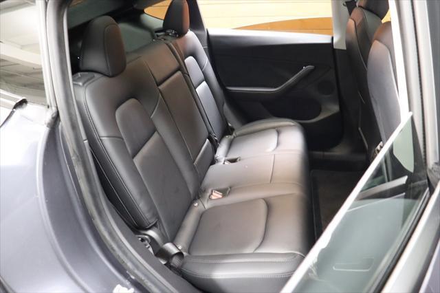 Photo of 2021 Midnight Silver Metallic Tesla Model Y