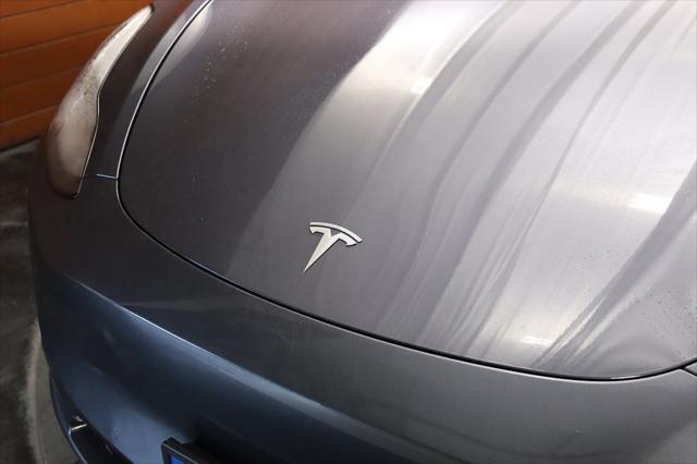 Photo of 2021 Midnight Silver Metallic Tesla Model Y