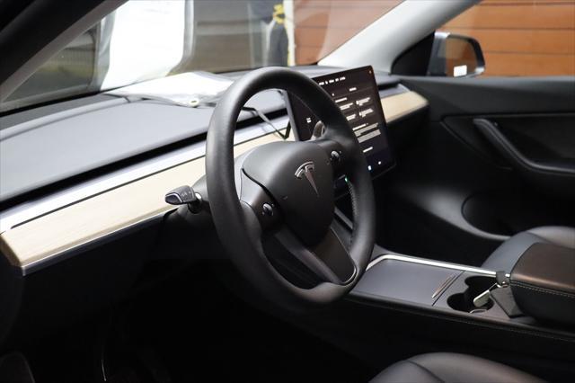 Photo of 2021 Midnight Silver Metallic Tesla Model Y