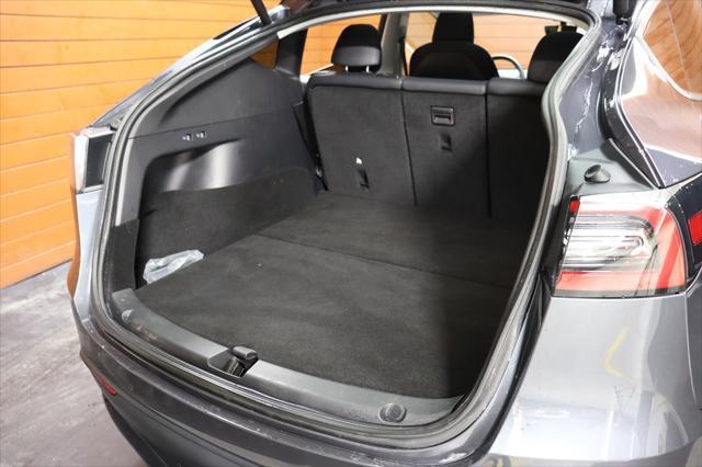 Photo of 2021 Midnight Silver Metallic Tesla Model Y