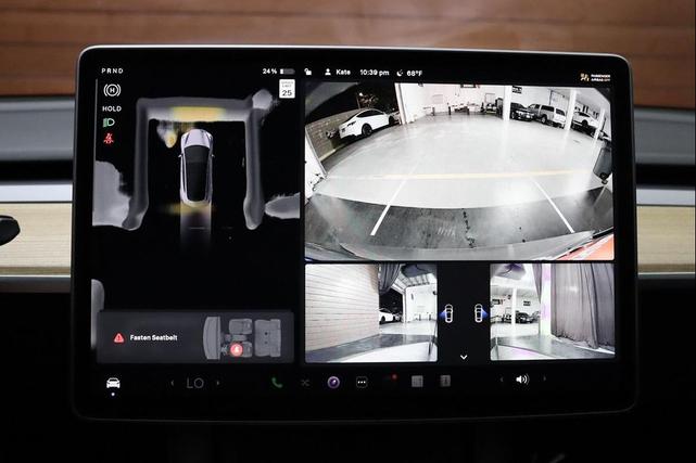 Photo of 2023 Solid Black Tesla Model 3