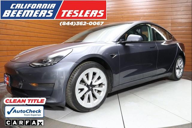 Photo of 2023 Solid Black Tesla Model 3