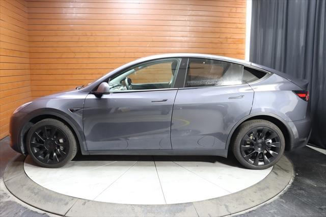 Photo of 2021 Midnight Silver Metallic Tesla Model Y