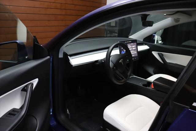 Photo of 2021 Deep Blue Metallic Tesla Model Y