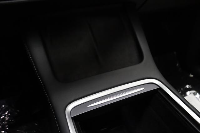 Photo of 2021 Deep Blue Metallic Tesla Model Y