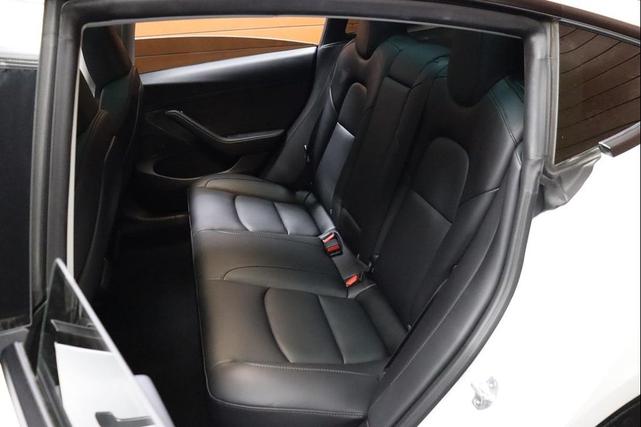 Photo of 2021 Pearl White Multi-Coat Tesla Model 3