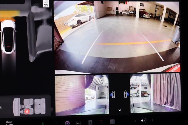 Photo of 2023 Pearl White Multi-Coat Tesla Model Y