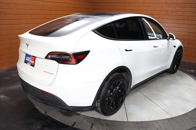 Photo of 2023 Pearl White Multi-Coat Tesla Model Y