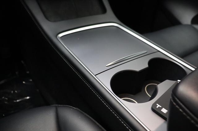 Photo of 2023 Pearl White Multi-Coat Tesla Model Y