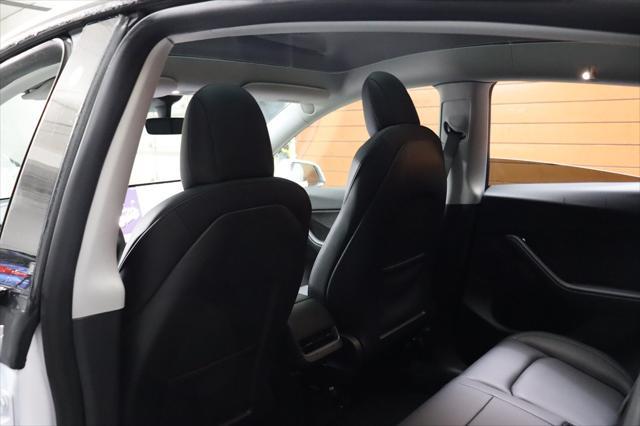 Photo of 2021 Pearl White Multi-Coat Tesla Model Y