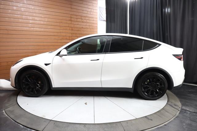Photo of 2021 Pearl White Multi-Coat Tesla Model Y