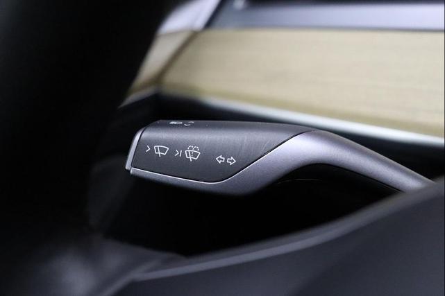 Photo of 2023 Midnight Silver Metallic Tesla Model 3