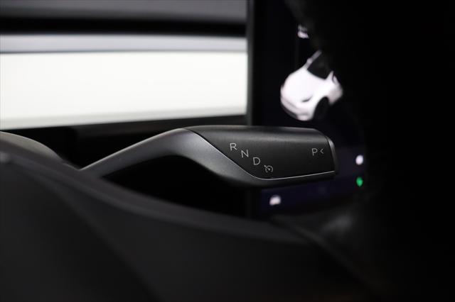 Photo of 2022 Pearl White Multi-Coat Tesla Model Y