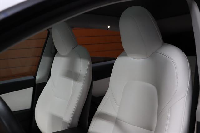 Photo of 2022 Pearl White Multi-Coat Tesla Model Y